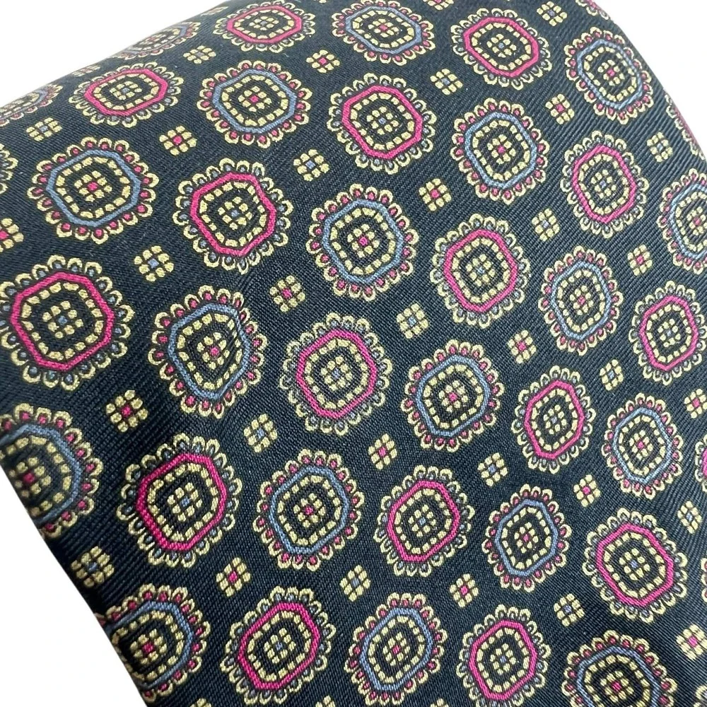 Phil Roberts New York Handmade Silk‎ Geometric Pattern Tie